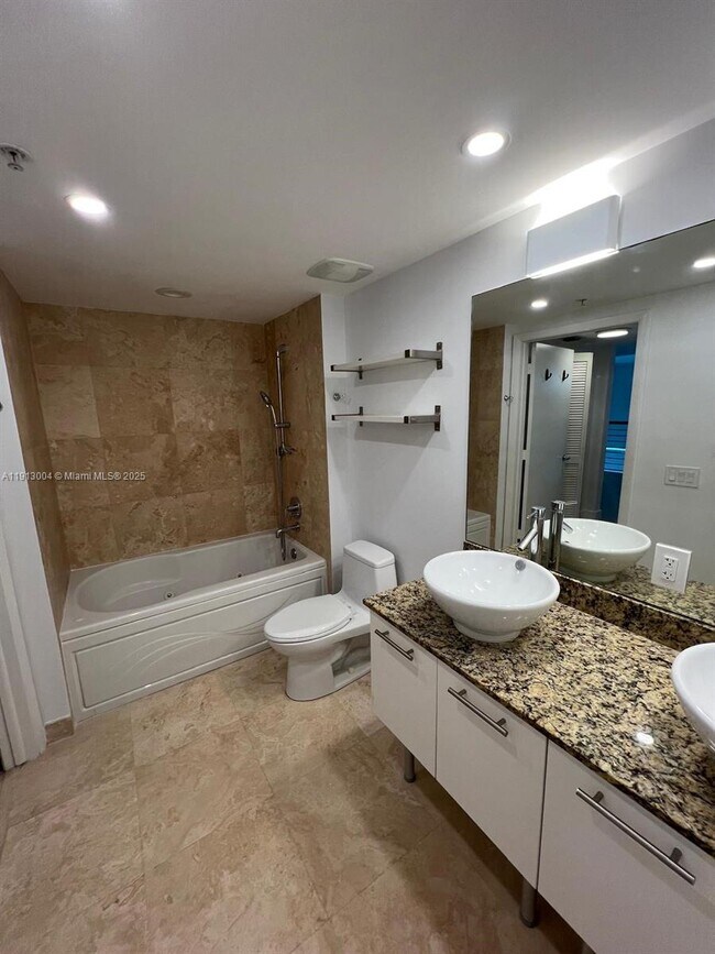 Building Photo - 41 SE 5th St