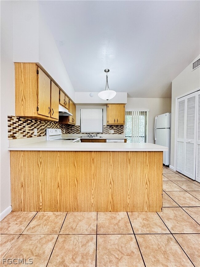 Building Photo - 17405 E Carnegie Cir