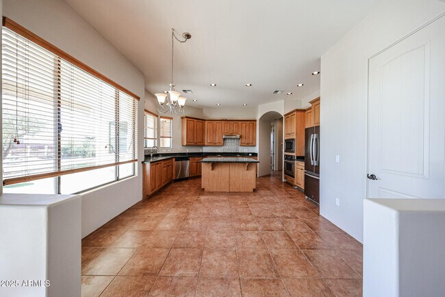 Building Photo - 15225 W Frontier Dr