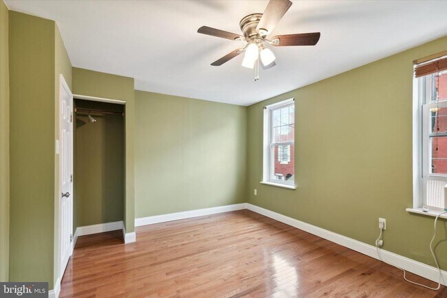 Building Photo - 1723 Willington St