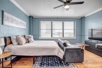 Building Photo - 311 W Ashley St