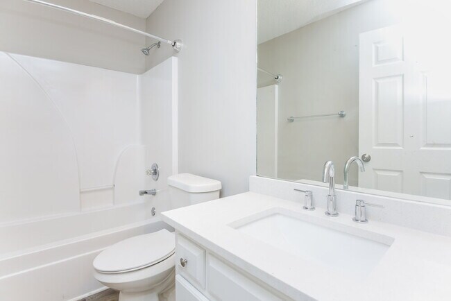 Building Photo - 257 Natchez Cir