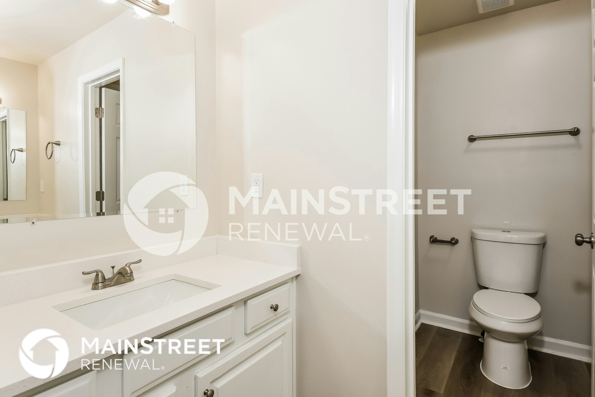 Building Photo - 3041 Jan Dr