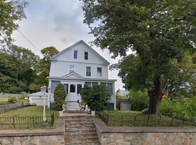 Building Photo - 8 Woodland St