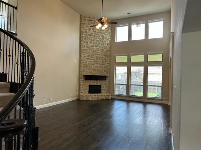 Building Photo - 12334 Maplecrest Dr