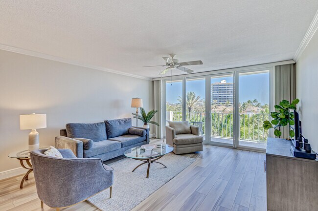 Building Photo - 630 Ocean Dr