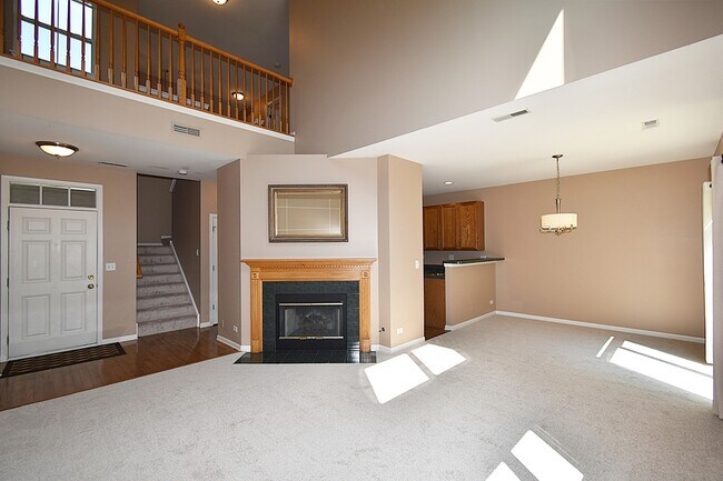 Building Photo - 312 Fairmont Ct