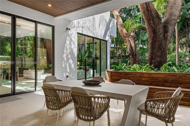 Building Photo - 2805 Freeman St