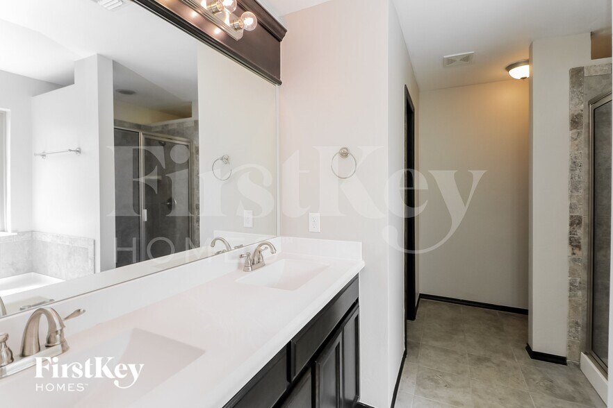 Building Photo - 3508 Slate River Dr