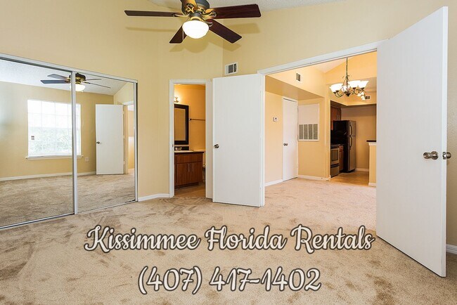 Building Photo - Beautiful two (2) bedrooms and two (2) bat...