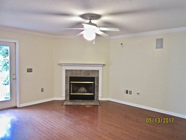 Primary Photo - 2832 Sheephead Ct