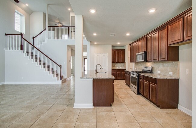 Building Photo - 16114 Devils River Ct