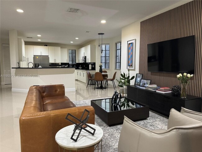 Building Photo - 1547 Passion Vine Cir