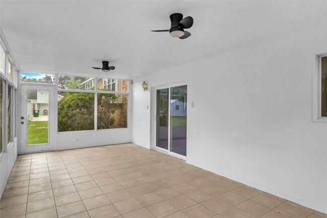 Building Photo - 108 Woodland Rd