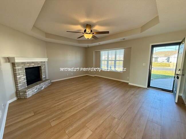 Building Photo - 3 Bedroom Ranch No Steps! | Midwest Property Resources, LLC