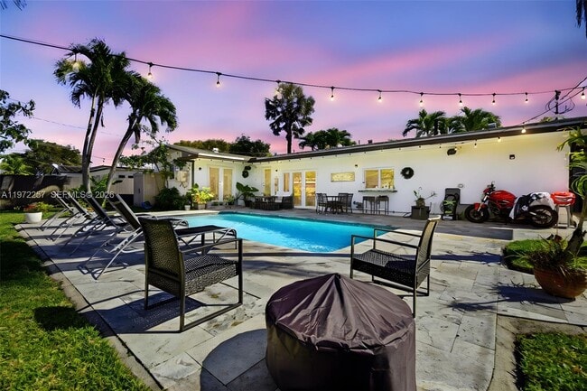 Building Photo - 1871 NE 186th St