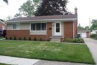 Building Photo - 264 Highland Dr