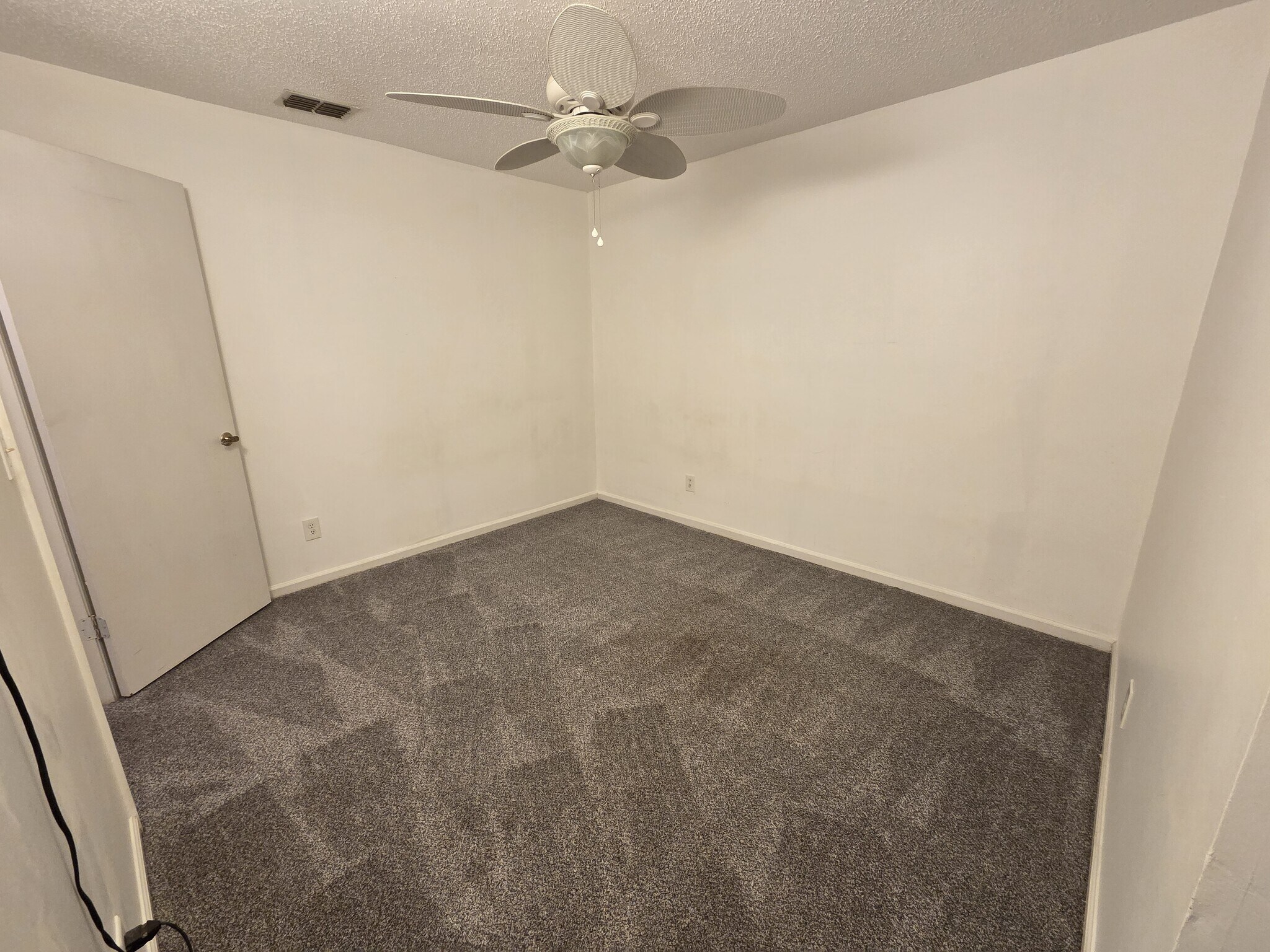2nd Bedroom - 35086 Whispering Oaks Blvd