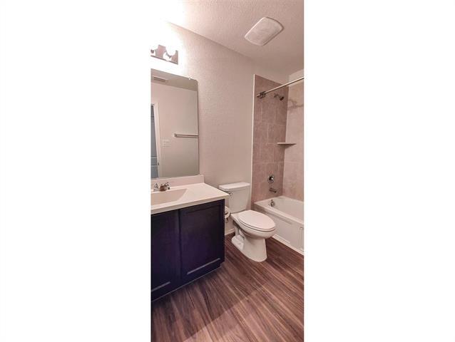 Building Photo - 1413 Trumpet Dr