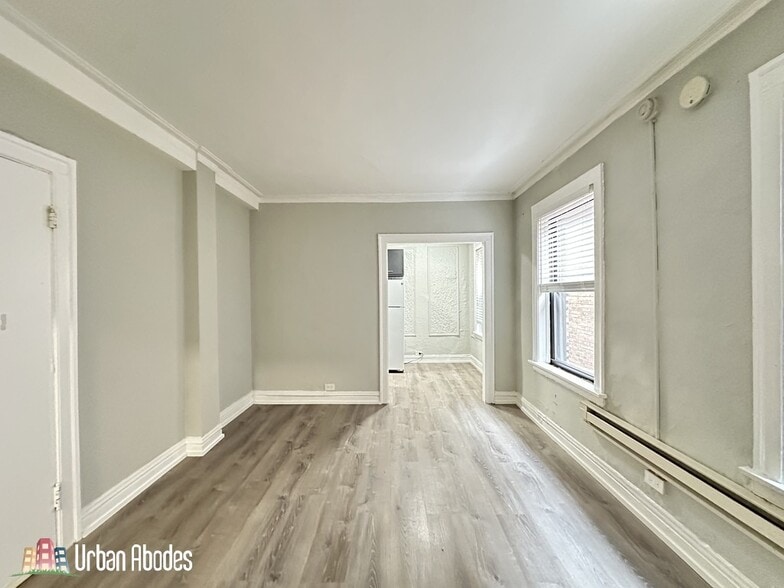 Building Photo - 1350 N Dearborn St