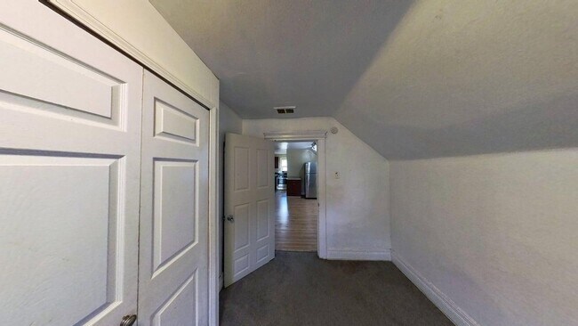 Building Photo - 11326 Saint Aubin St