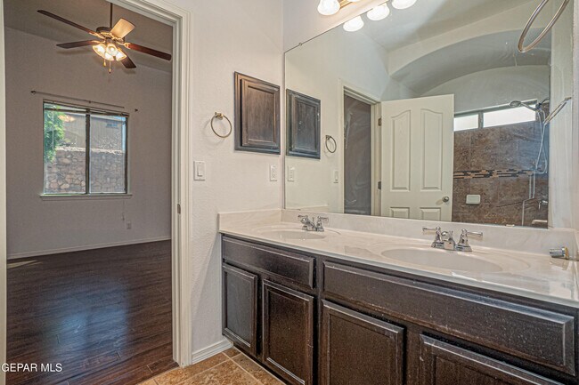 Building Photo - 7668 Mundy Creek Dr