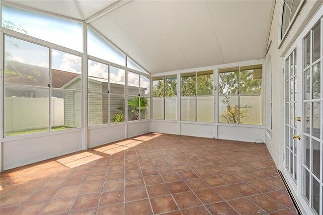 Building Photo - 2411 Parsons Pond Cir