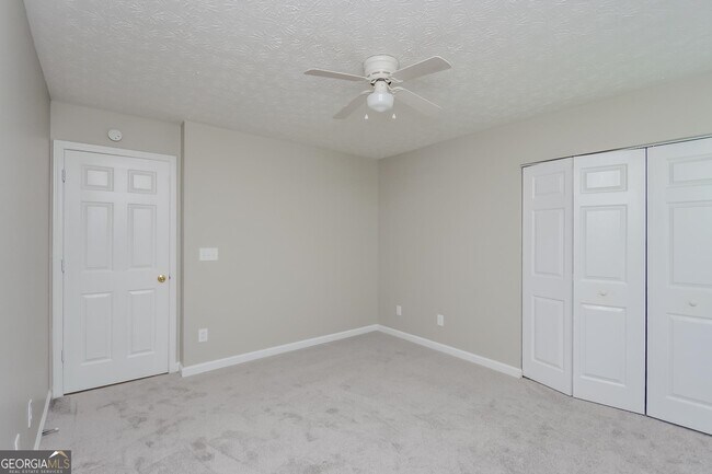 Building Photo - 431 Registry Bluff