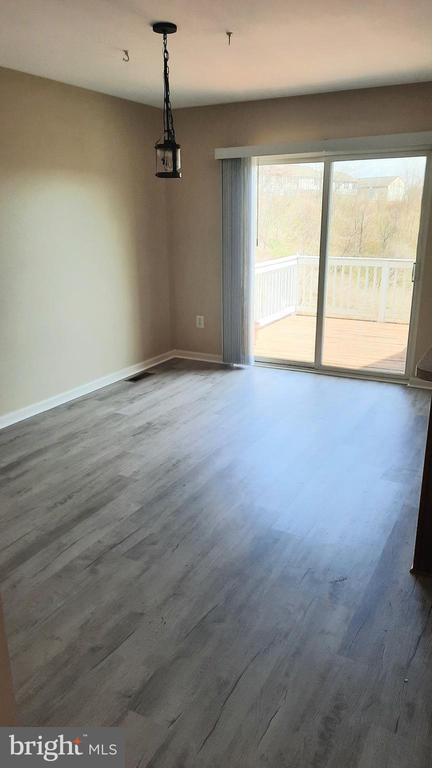 Building Photo - 7546 Stephen Dr