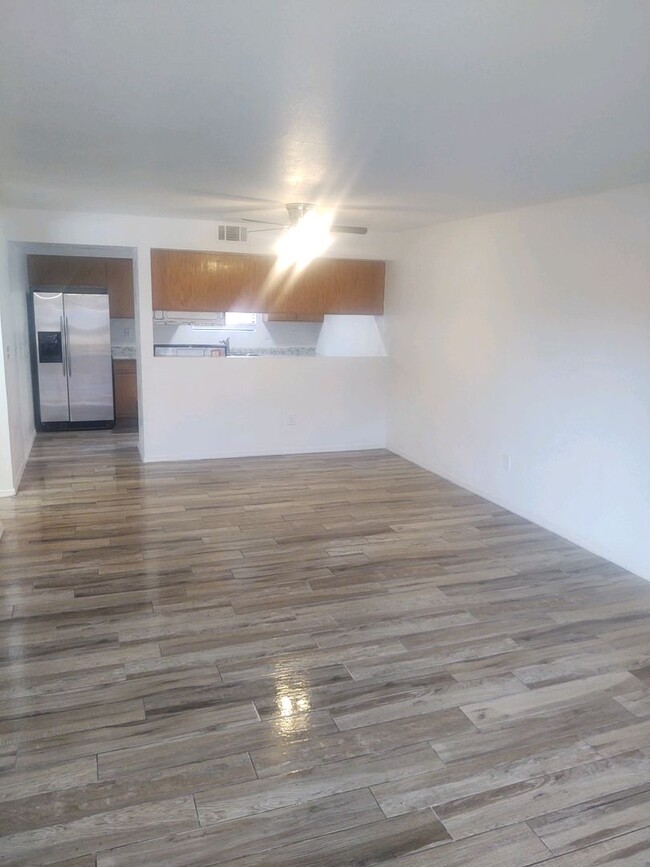 Building Photo - McKellips and Lindsey. Apartment. 2 bed, 2...