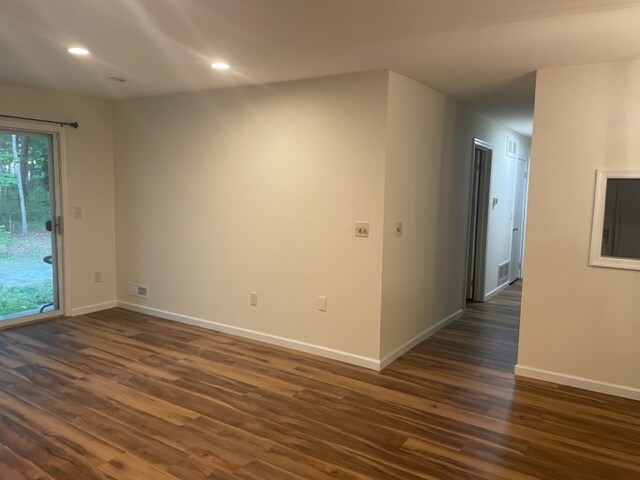 Building Photo - 5 Club Pl