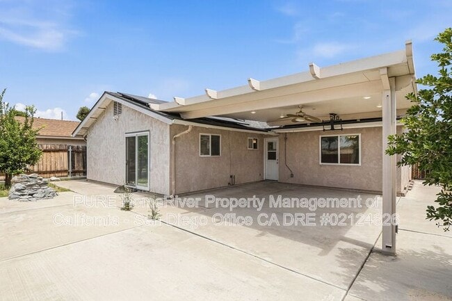 Building Photo - 640 Felicita Ave