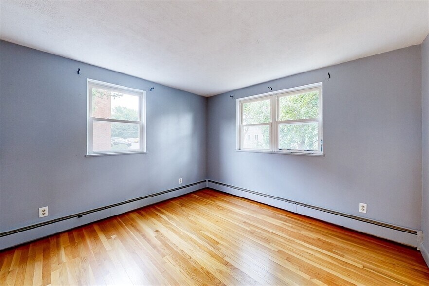 Bedroom 1 - 1105 Lexington St