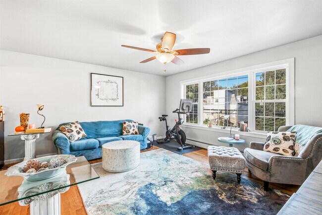 Building Photo - 290 RANDOLPH Ave