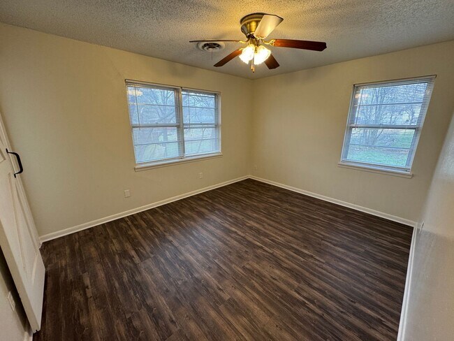 Building Photo - 4-Bedroom Home for Rent in Copperas Cove, TX