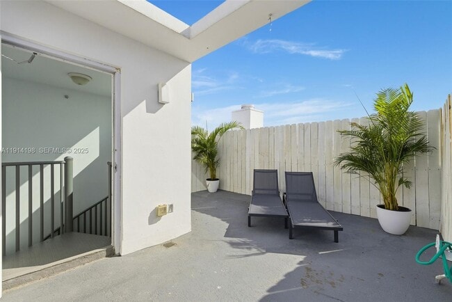 Building Photo - 421 Meridian Ave