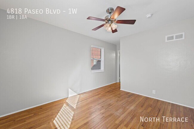 Building Photo - 4818 The Paseo