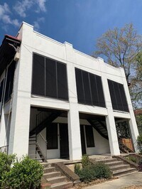 Building Photo - Spacious condo overlooking the LSU Lakes