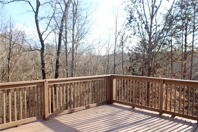 Building Photo - 3755 Fern Creek Dr