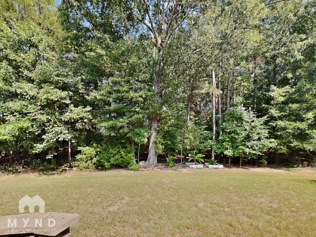 Building Photo - 9420 Ardrey Woods Dr