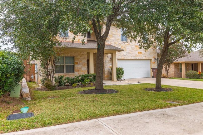 Building Photo - 4202 Fairmeadow Dr