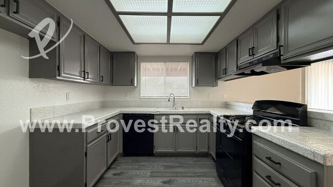 Building Photo - 22396 Hurons Ave