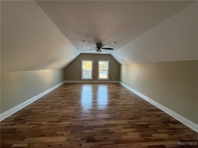 Building Photo - 336 Germania St