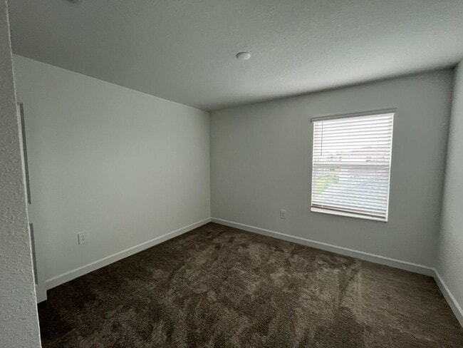 Building Photo - Townhome in Bridgewalk