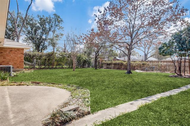 Building Photo - 4120 Clover Ln