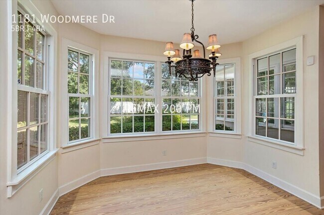 Building Photo - 1181 Woodmere Dr