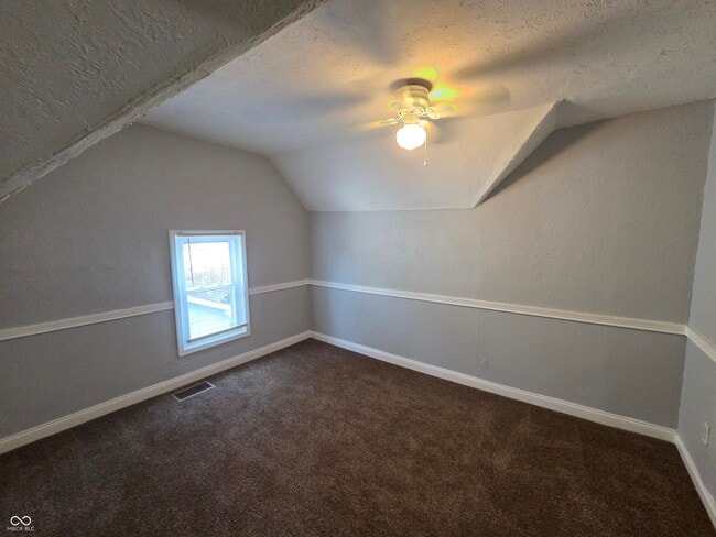 Building Photo - 2805 Boulevard Pl