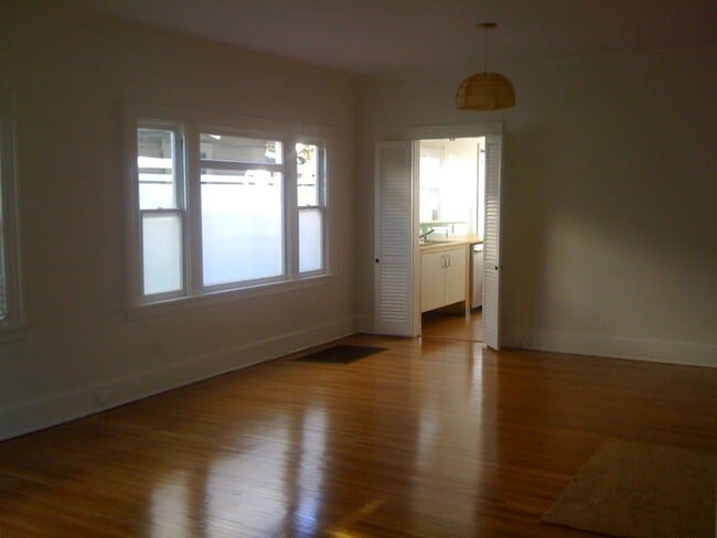 Dining room - 2022 N Bronson Ave