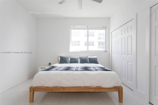 Building Photo - 6969 Collins Ave