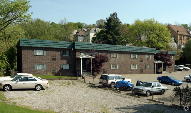 Building Photo - Canonsburg Commons